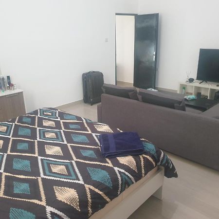 Cheerful 1Br Close To Abu Dhabi Airport And Yas Island Exterior photo